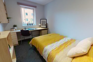 iQ Fiveways House Student Halls, North Road, City Centre, Wolverhampton, WV1 1HR - Image 2